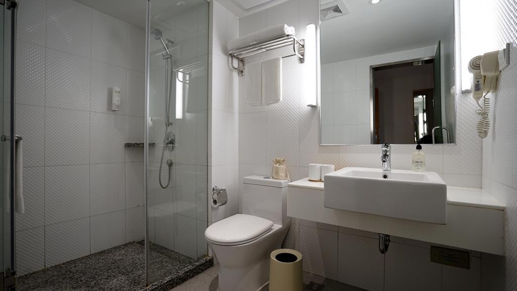 Ji Hotel Shanghai Railway Station West Tianmu Road Екстериор снимка